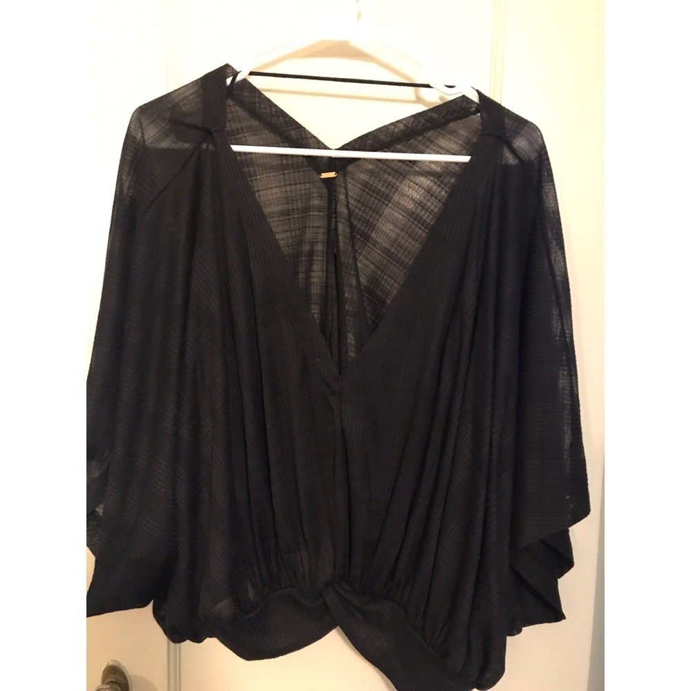 Black shear blouse